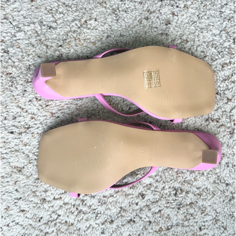 Pink Heels - Picture 2 of 6
